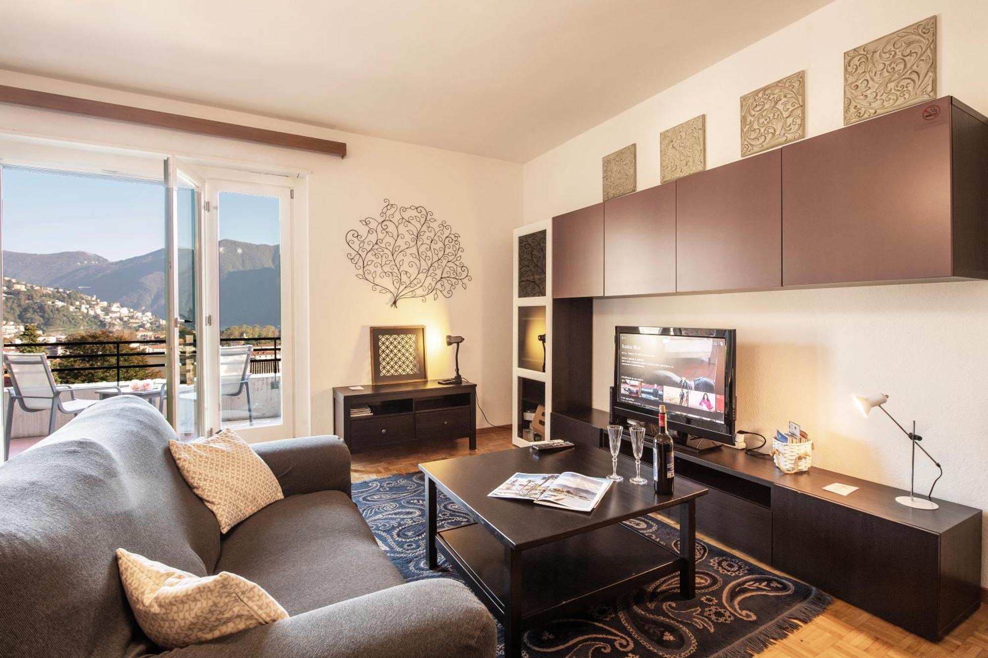 Santiago Home - Happy Rentals Лугано Екстер'єр фото